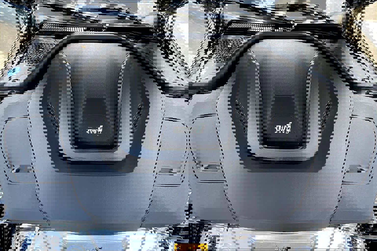 Used 2025 BMW i4 xDrive40i image 29