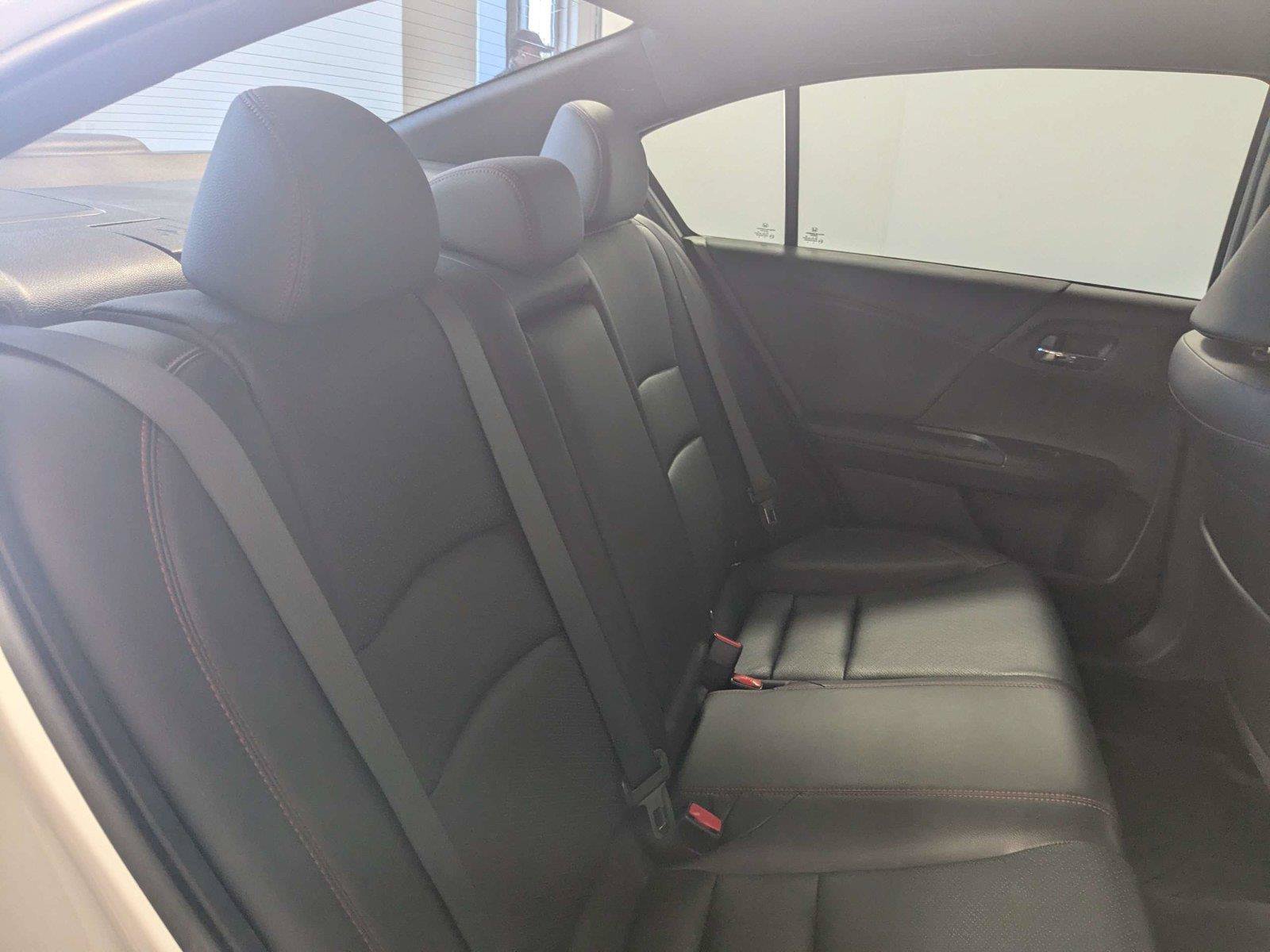 Used 2017 Honda Accord Sport Special Edition image 25
