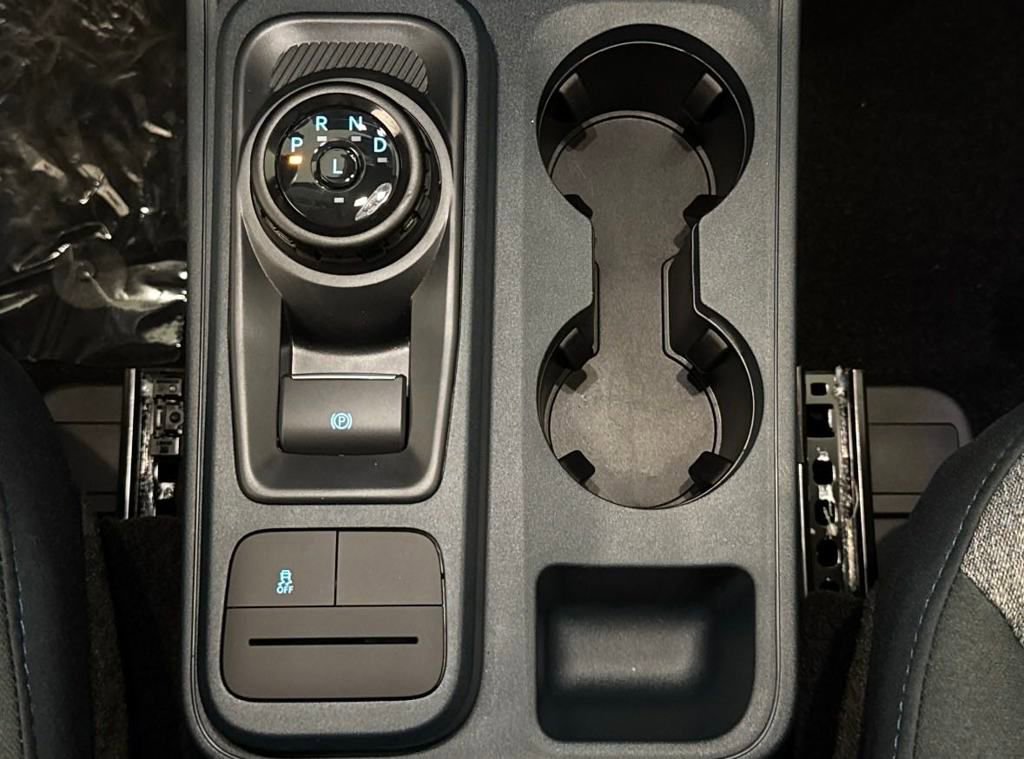 New 2025 Ford Maverick XLT image 11