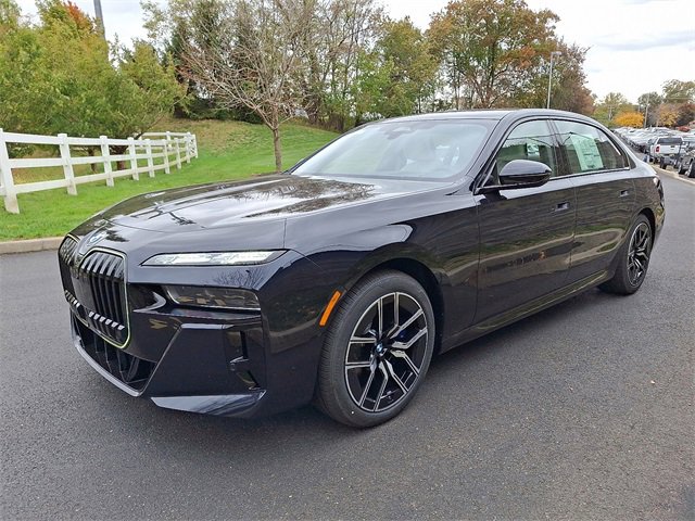 New 2026 BMW 760i xDrive image 3