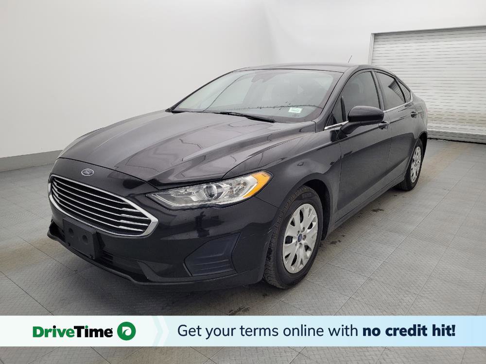 Used 2019 Ford Fusion S image 1