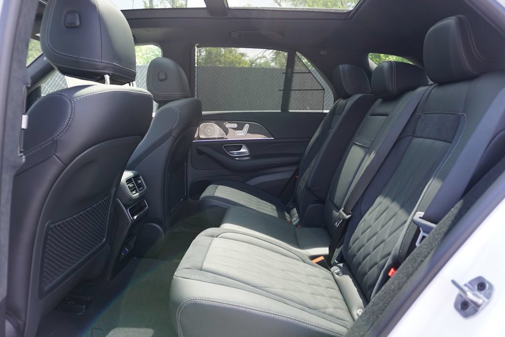 New 2026 Mercedes-Benz GLE 63 AMG S image 41