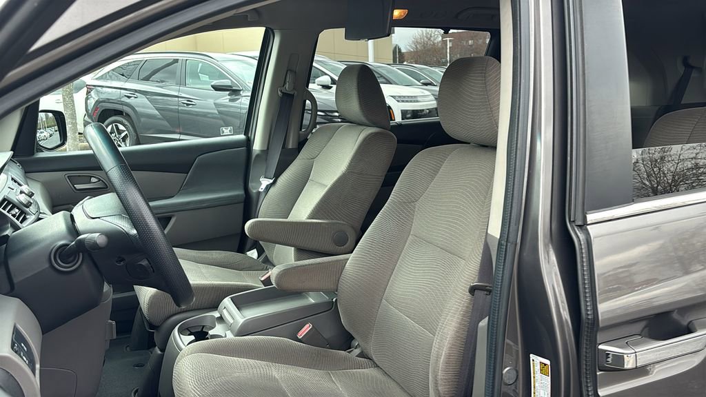 Used 2012 Honda Odyssey EX image 10