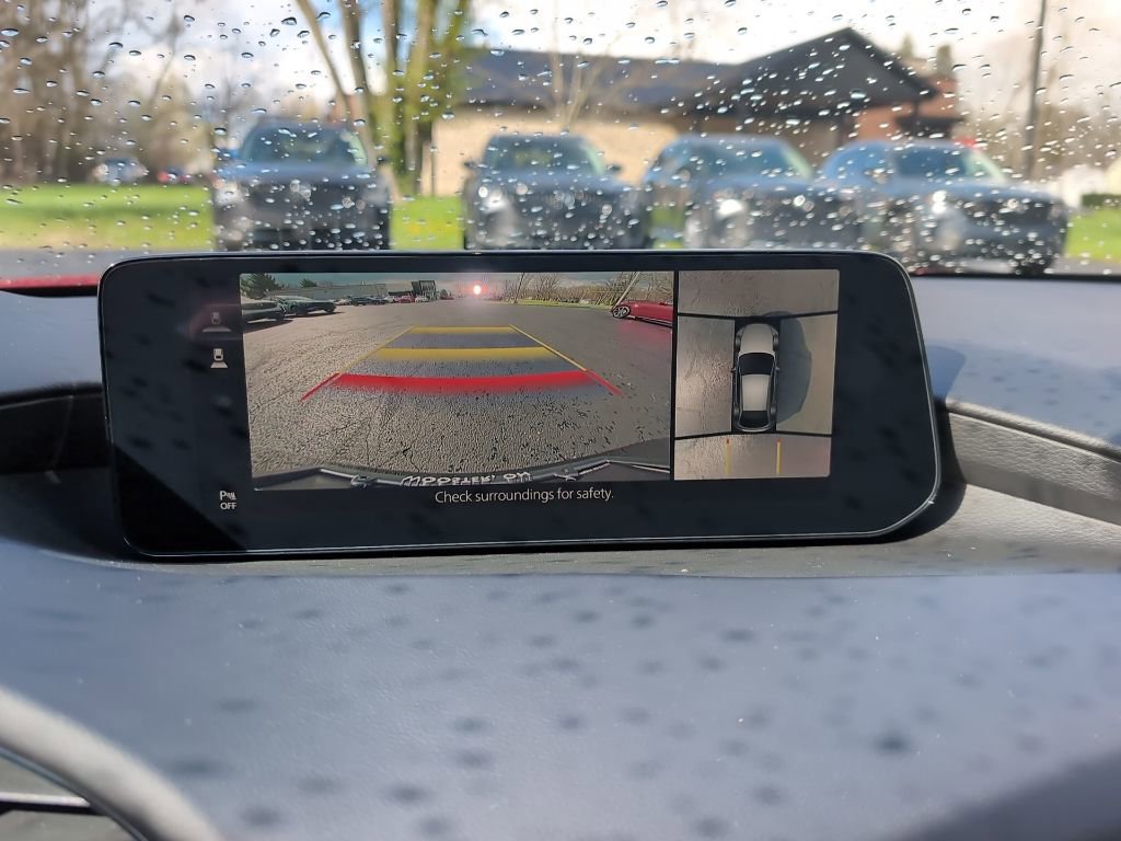 New 2026 MAZDA MAZDA3 Hatchback w/Premium Plus Pkg image 17