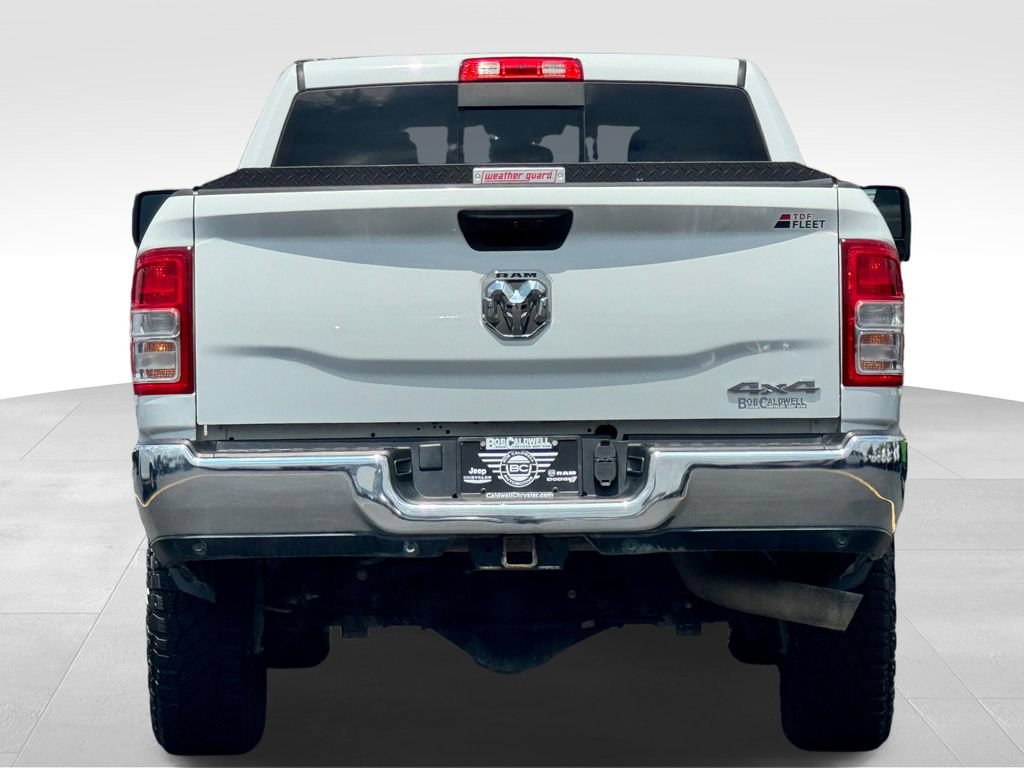 Used 2024 RAM 2500 Tradesman w/ Chrome Appearance Group AWD/4WD image 6