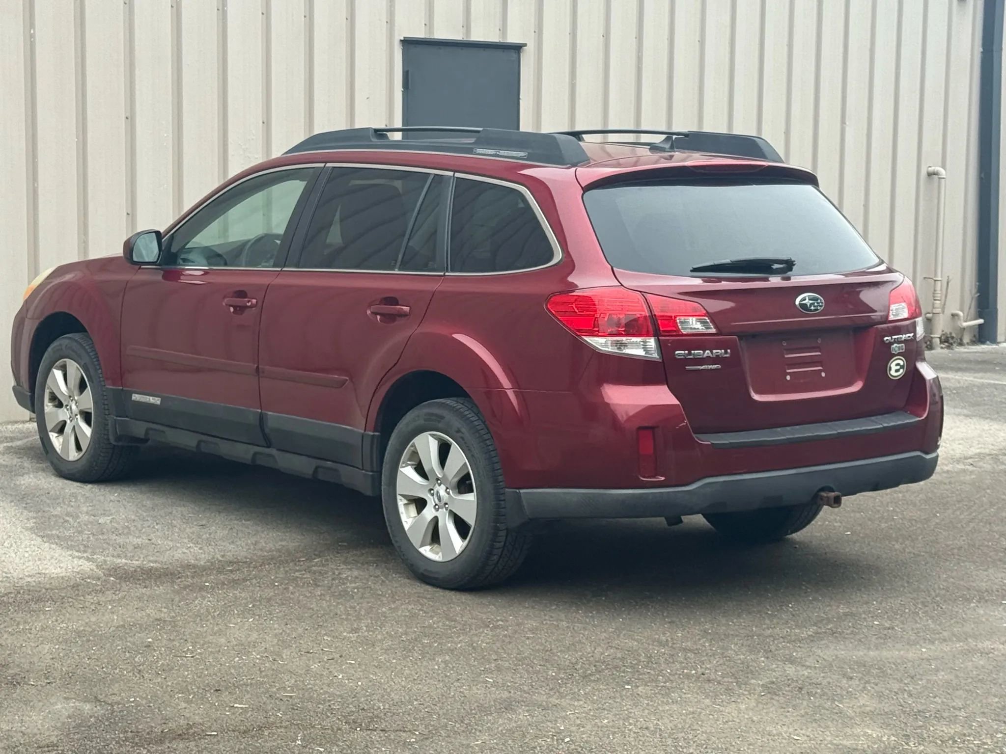 Used 2012 Subaru Outback 2.5i Limited w/ Moonroof Pkg image 5