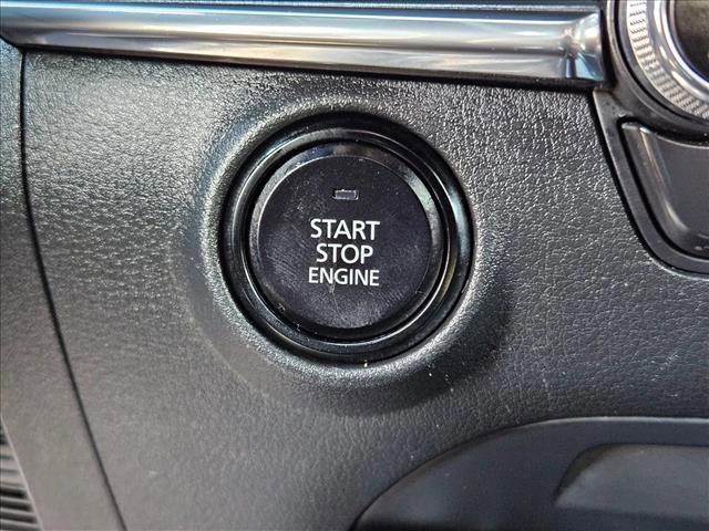 Used 2019 MAZDA MAZDA3 Hatchback w/ Premium Package image 10