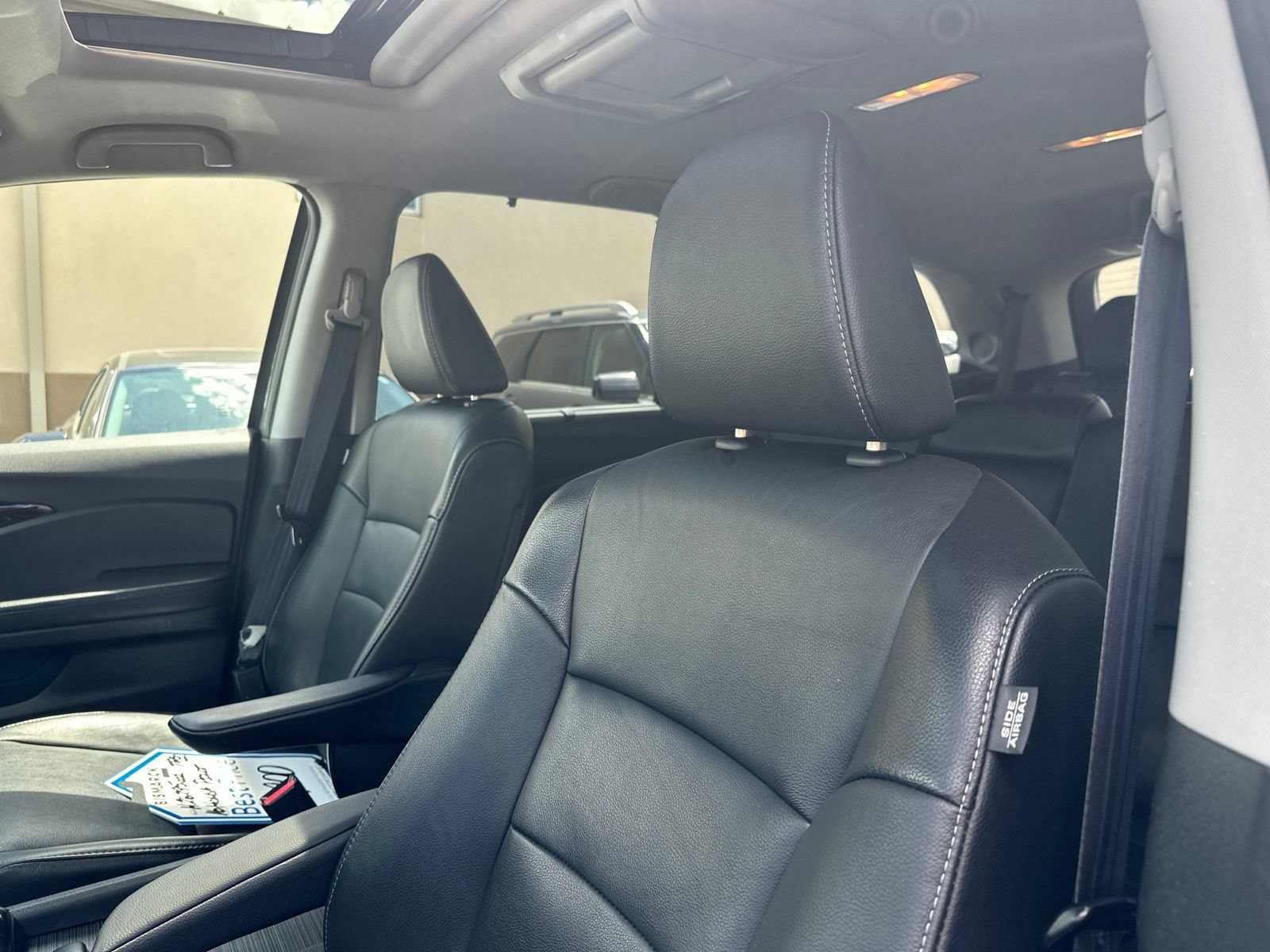 Used 2016 Honda Pilot Touring image 11