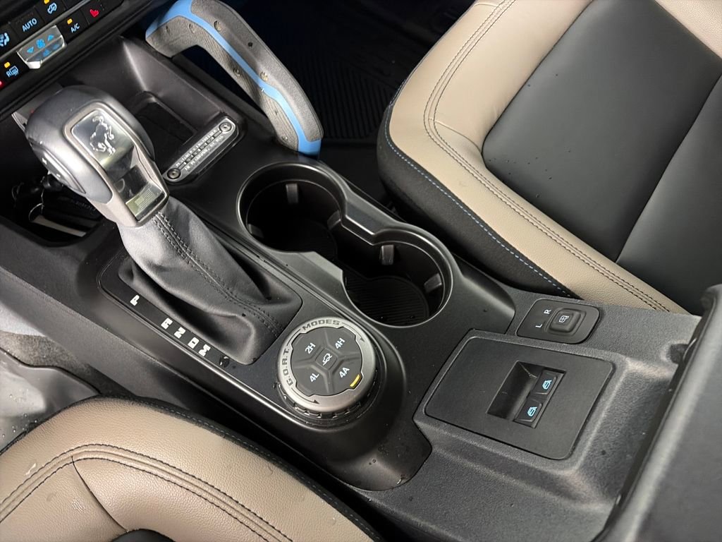 Used 2023 Ford Bronco Wildtrak image 21