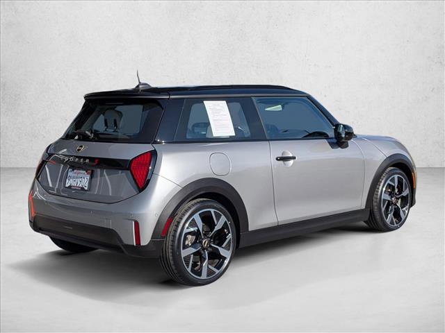 Certified 2025 MINI Cooper S image 5