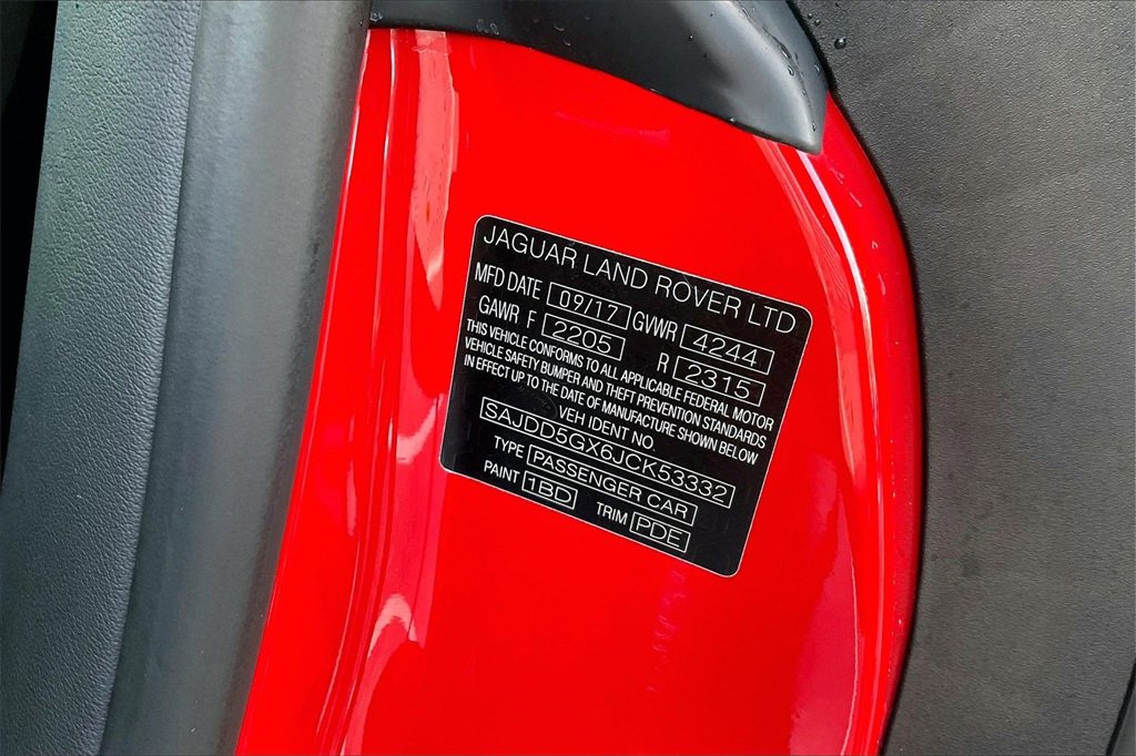 Used 2018 Jaguar F-TYPE Convertible image 17