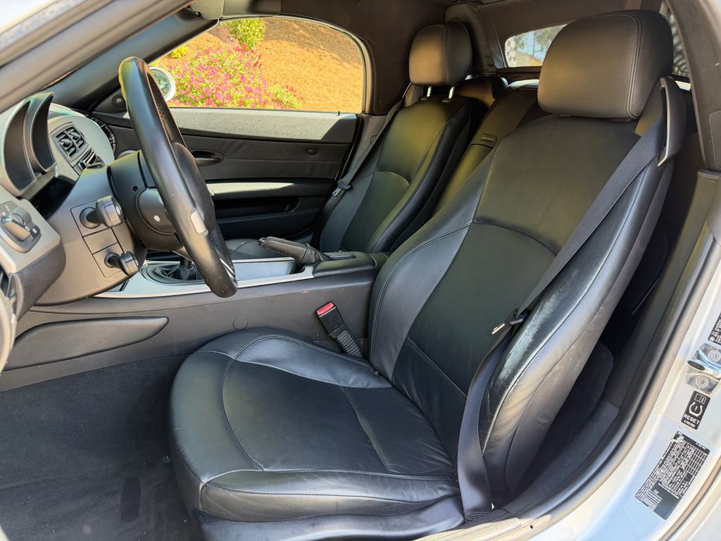 Used 2004 BMW Z4 2.5i RWD image 17