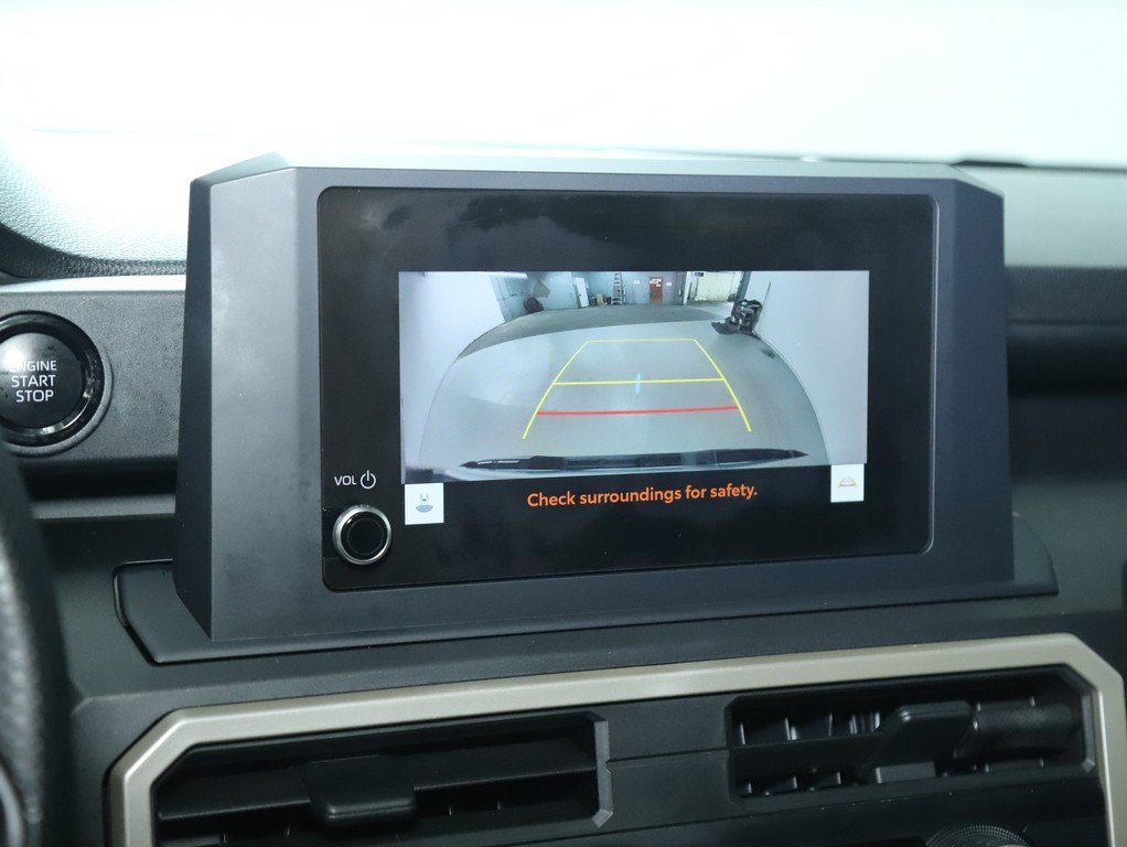 Used 2024 Toyota Tacoma SR image 28