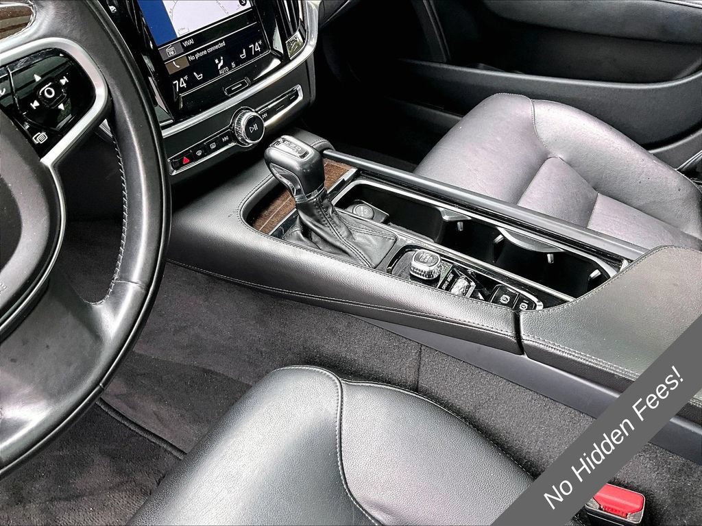 Used 2019 Volvo S90 T5 Momentum FWD image 13