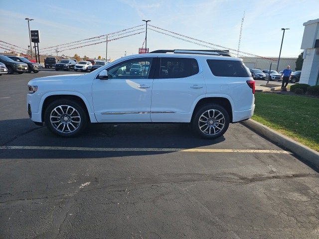 Used 2023 GMC Acadia Denali image 5