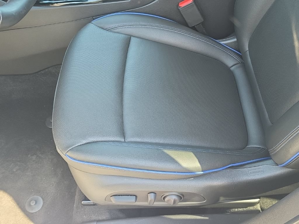 Certified 2025 Buick Encore GX Sport Touring w/ Comfort Package FWD image 15