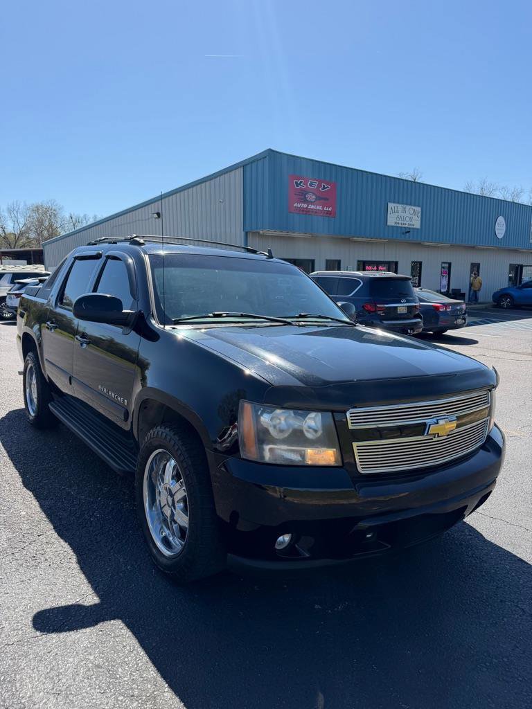Used 2007 Chevrolet Avalanche LT w/ LT Preferred Equipment Group