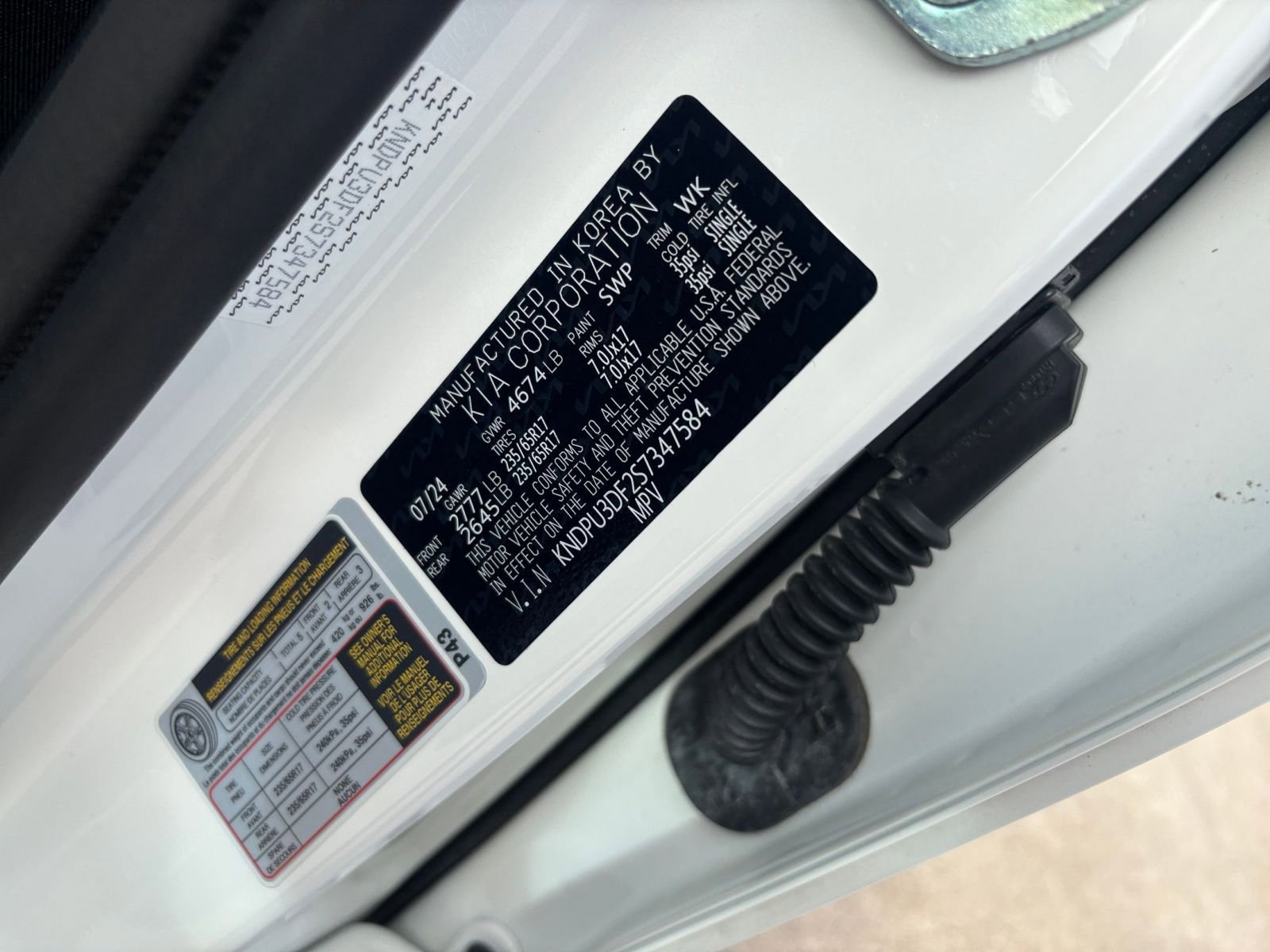 Used 2025 Kia Sportage LX image 28