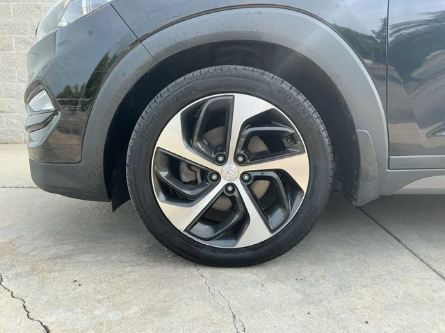 Used 2016 Hyundai Tucson Limited w/ Option Group 03 AWD/4WD image 34