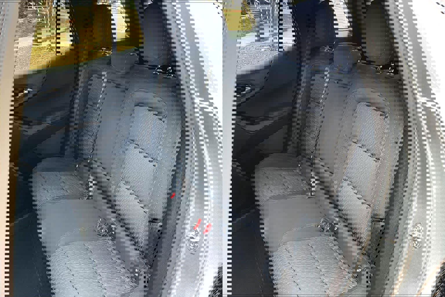 Used 2025 Chevrolet Equinox LT image 16