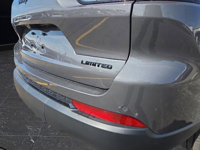 New 2025 Jeep Grand Cherokee L Limited w/ Luxury Tech Group II image 41