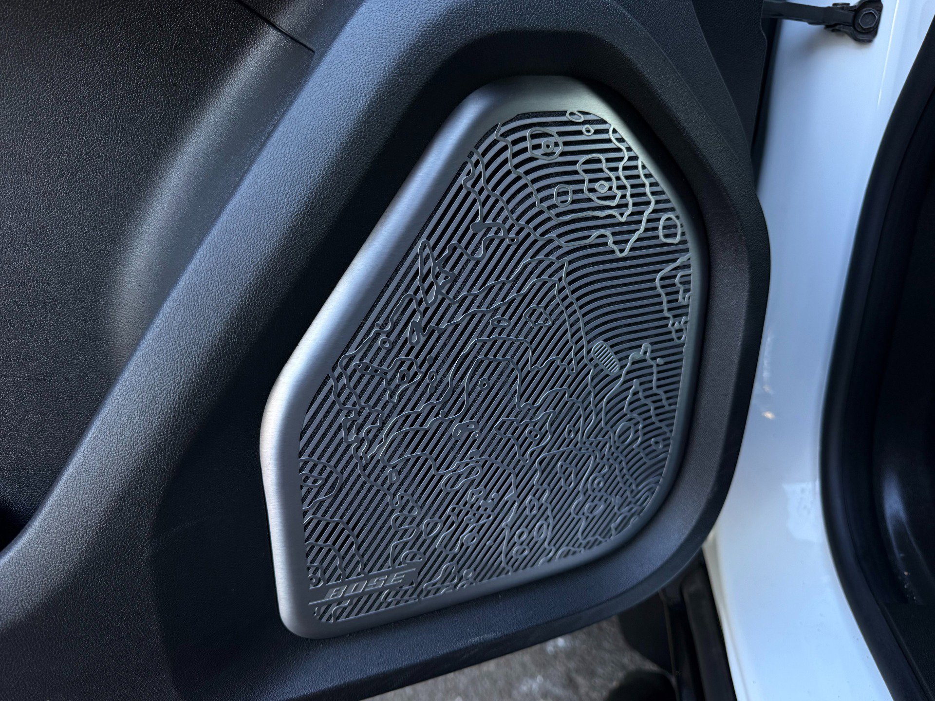 Used 2025 GMC Hummer EV 2X w/ Extreme Off-Road Package image 44