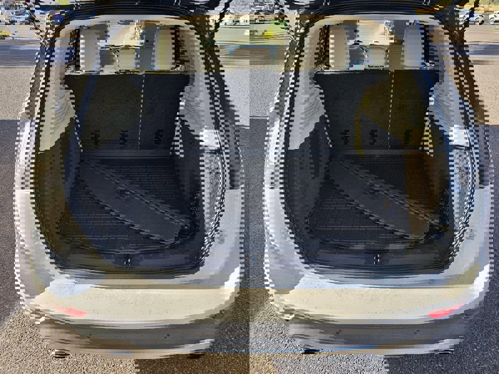 Used 2015 Lincoln MKC FWD w/ Equipment Group 101A Select image 23