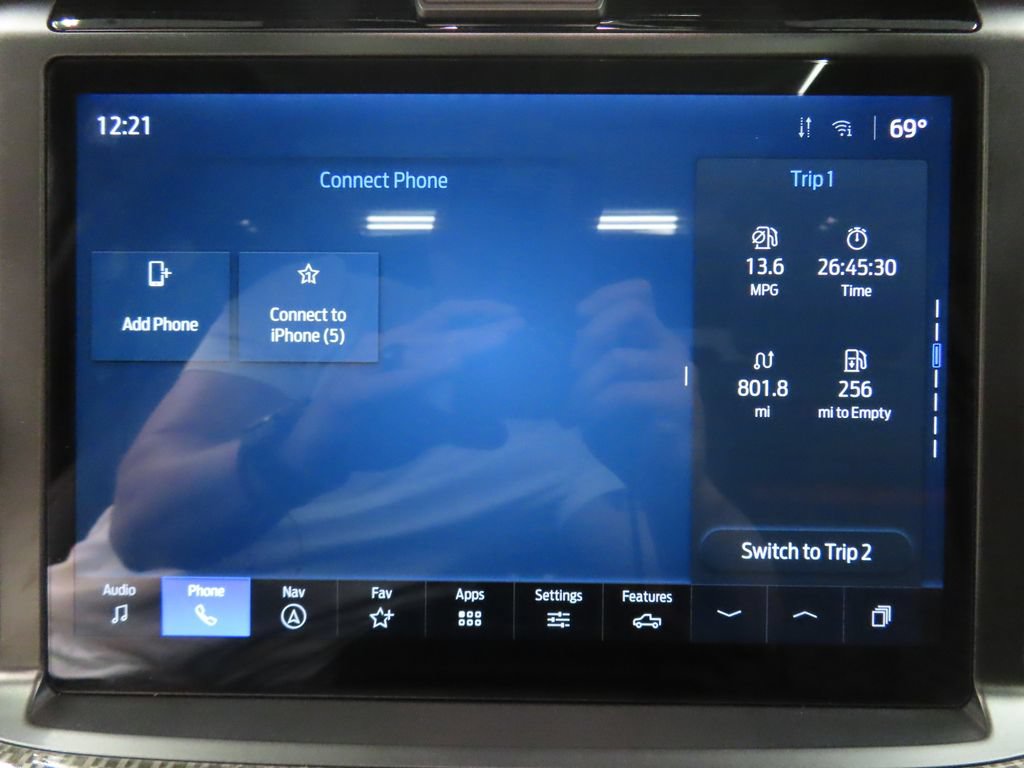 Used 2025 Ford F150 Lariat w/ Equipment Group 501A Mid AWD/4WD image 32