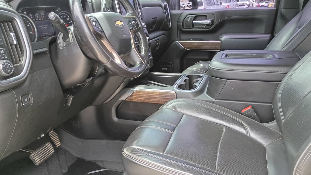 Used 2020 Chevrolet Silverado 2500 High Country w/ Z71 Off-Road Package AWD/4WD image 16