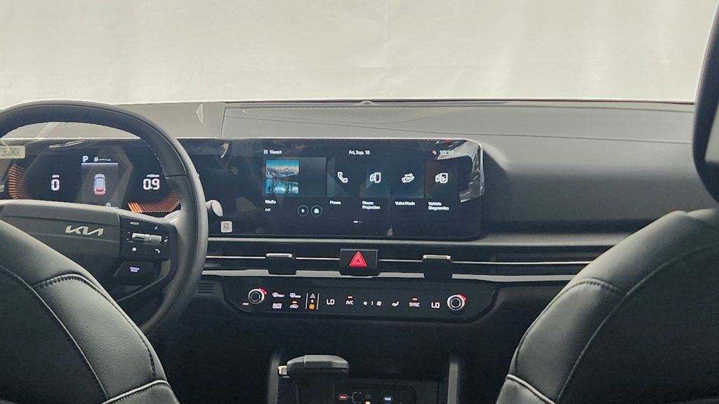 New 2026 Kia Sportage X-Line w/ X-Line Premium Package AWD/4WD image 16