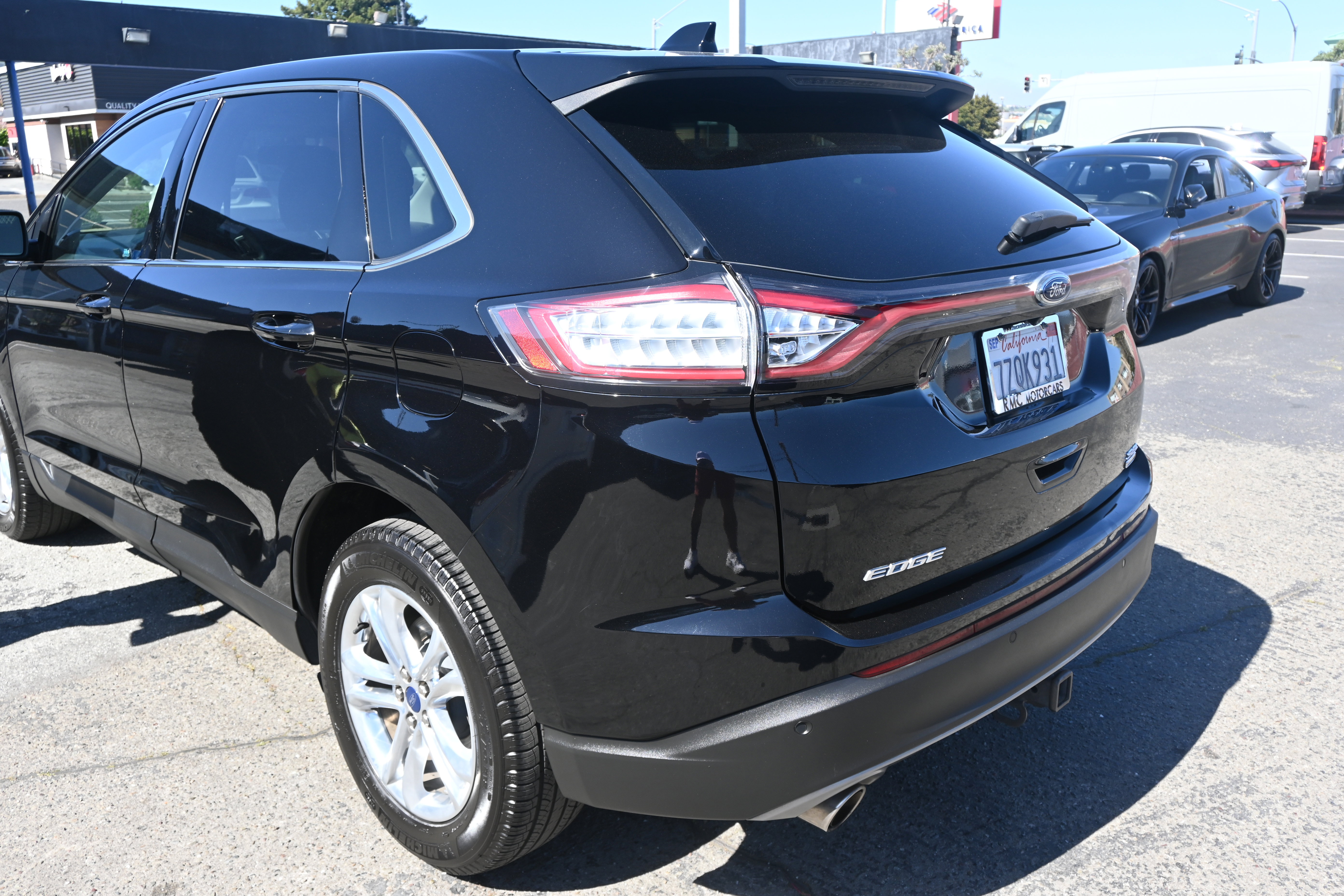 Used 2017 Ford Edge SEL w/ Equipment Group 201A image 8