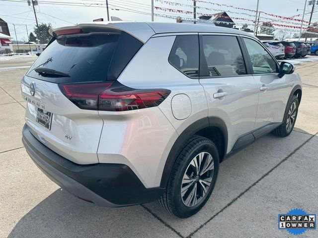 Used 2023 Nissan Rogue SV image 12