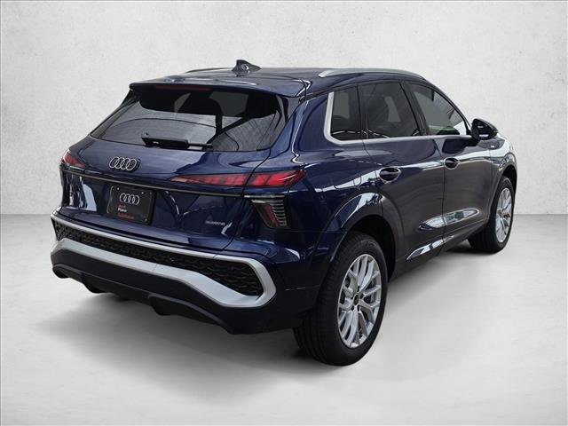 New 2026 Audi Q3 quattro 2.0T AWD/4WD image 5
