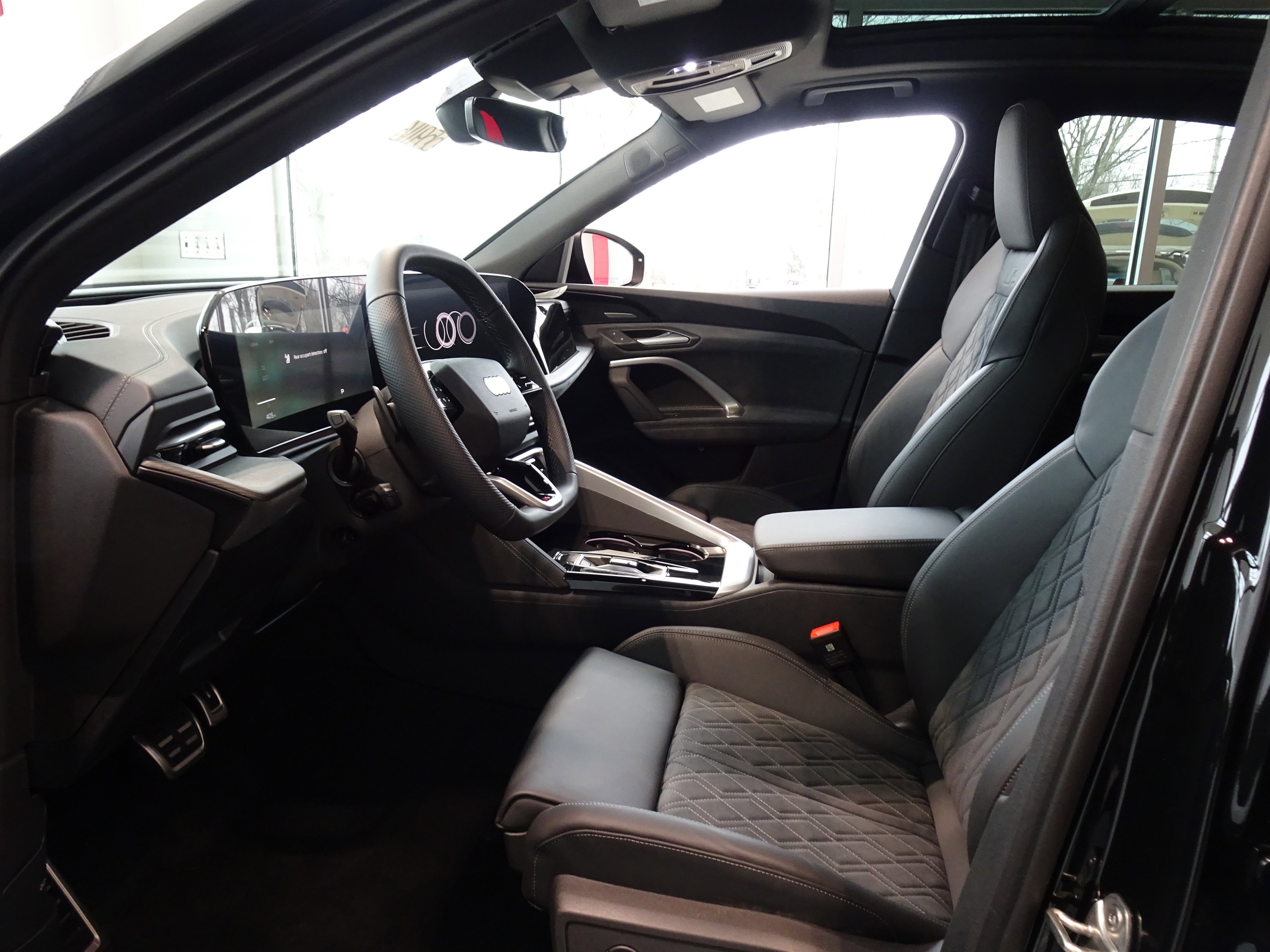 New 2025 Audi SQ5 Premium Plus image 6