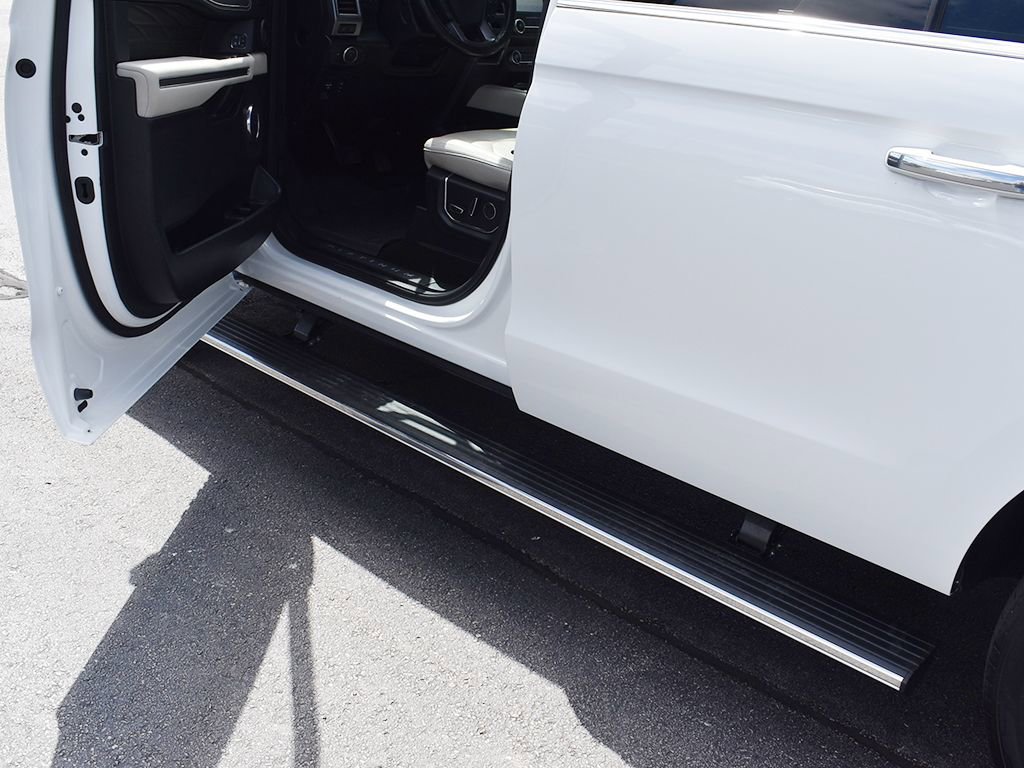 Used 2020 Ford Expedition Max Platinum AWD/4WD image 19