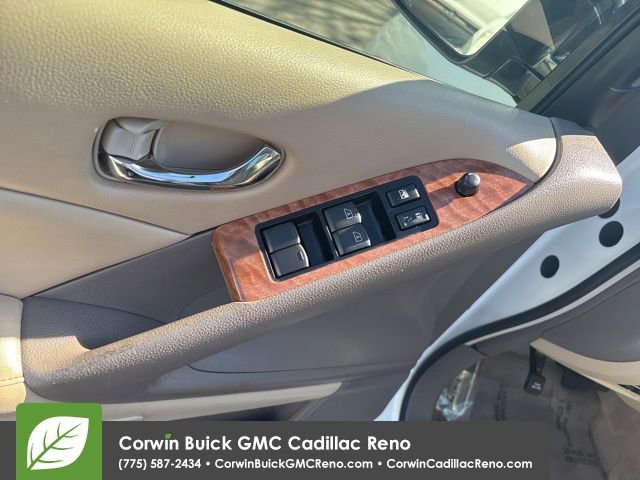 Used 2013 Nissan Murano LE w/ Platinum Pkg image 12