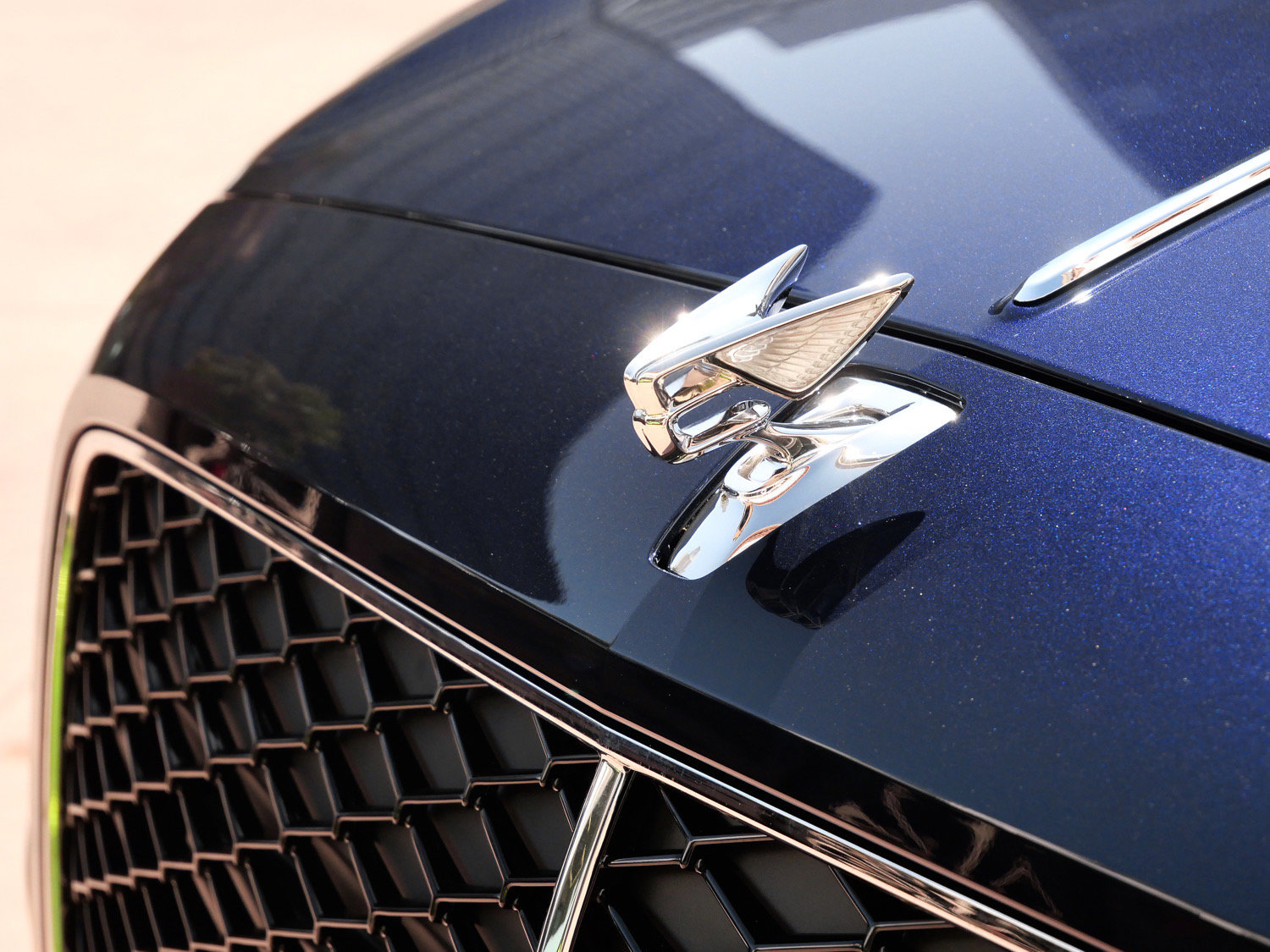 New 2026 Bentley Flying Spur V8 AWD/4WD image 24