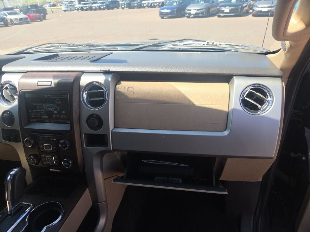 Used 2014 Ford F150 Lariat w/ Lariat Chrome Package AWD/4WD image 31
