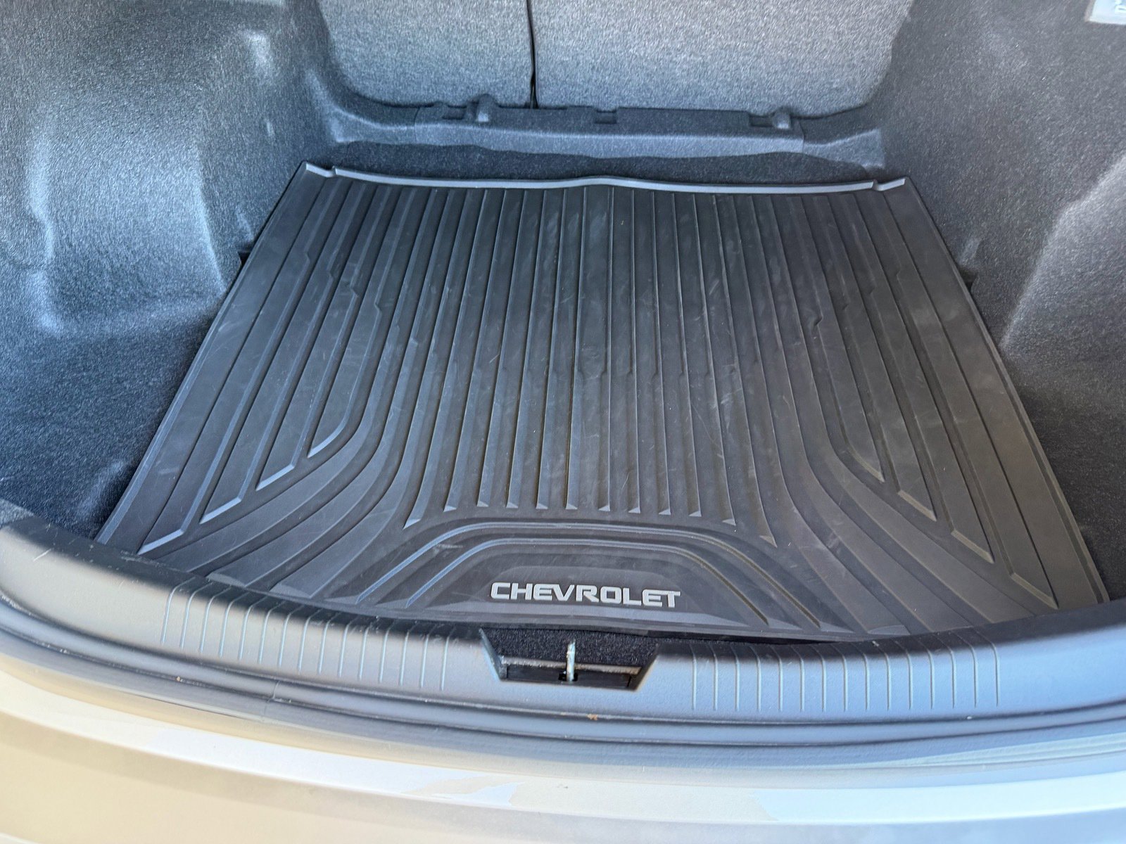 Used 2023 Chevrolet Malibu LS image 24