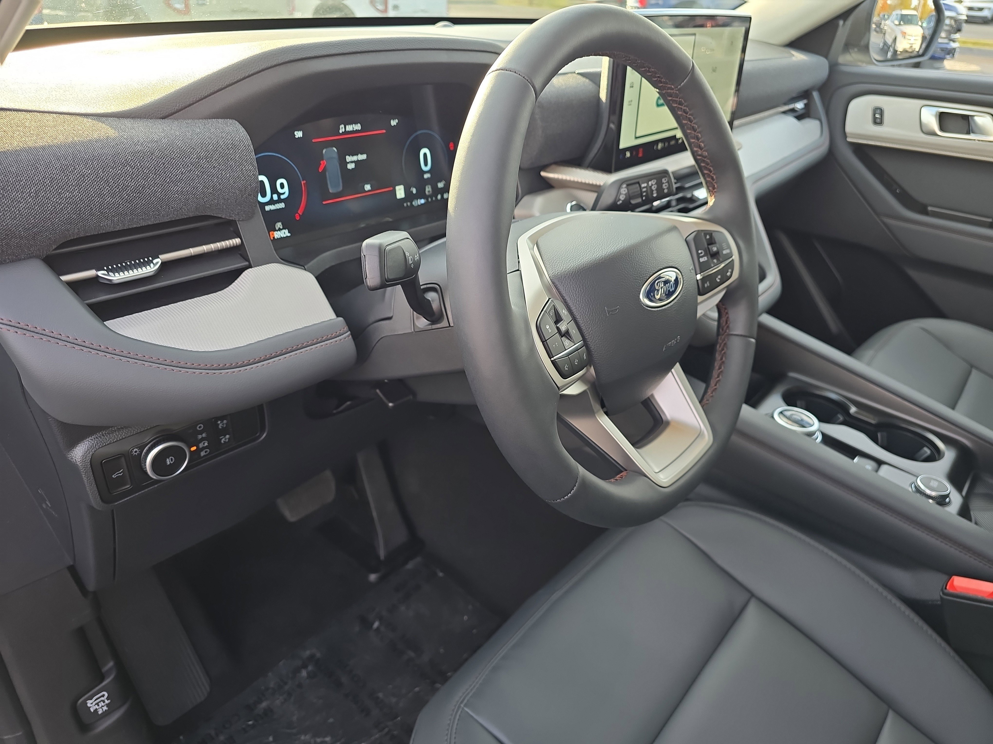 New 2026 Ford Explorer Active image 23