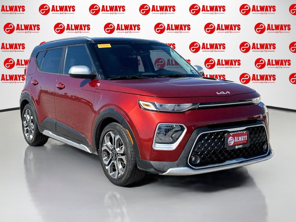 Used 2022 Kia Soul X-Line FWD image 3