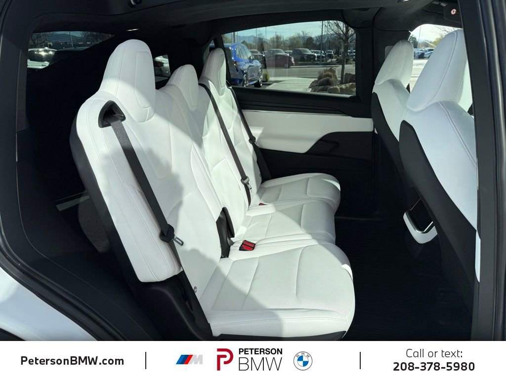 Used 2024 Tesla Model X image 21
