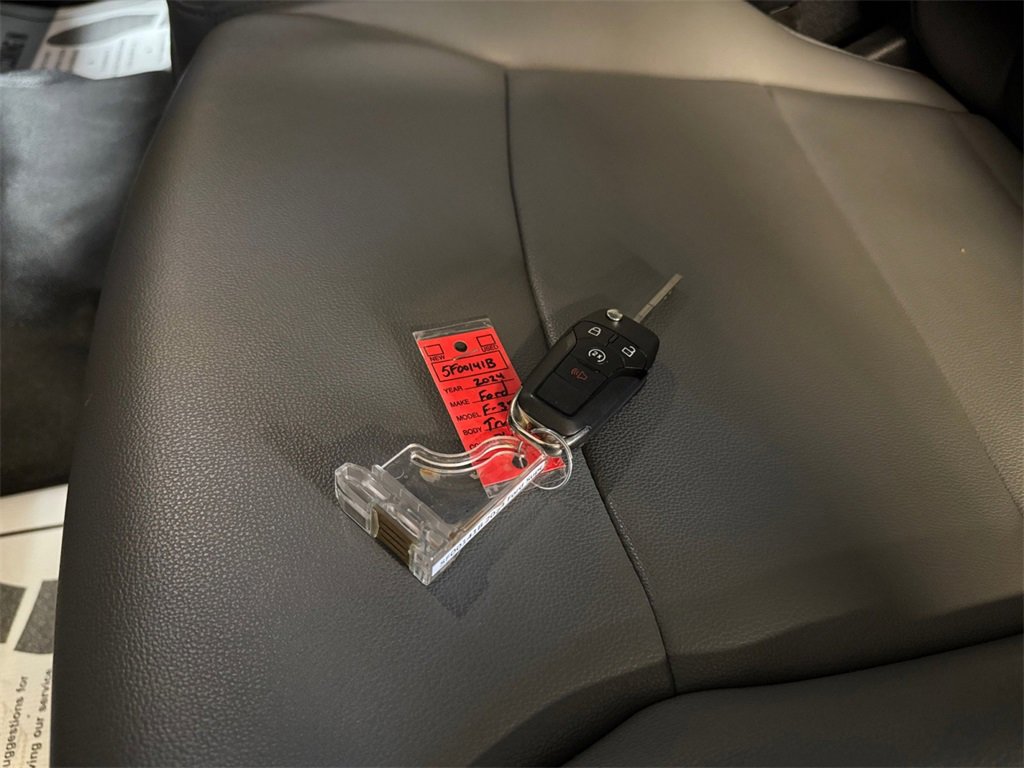 Used 2024 Ford F350 XL w/ 360-Degree Camera Package image 32