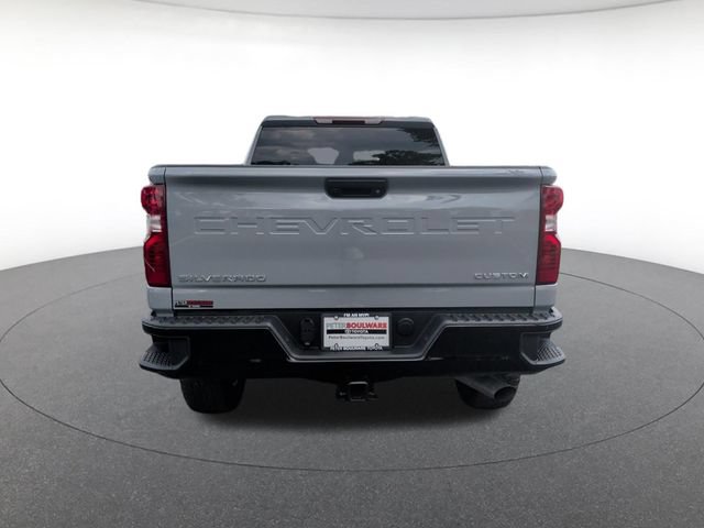 Used 2025 Chevrolet Silverado 2500 Custom AWD/4WD image 5