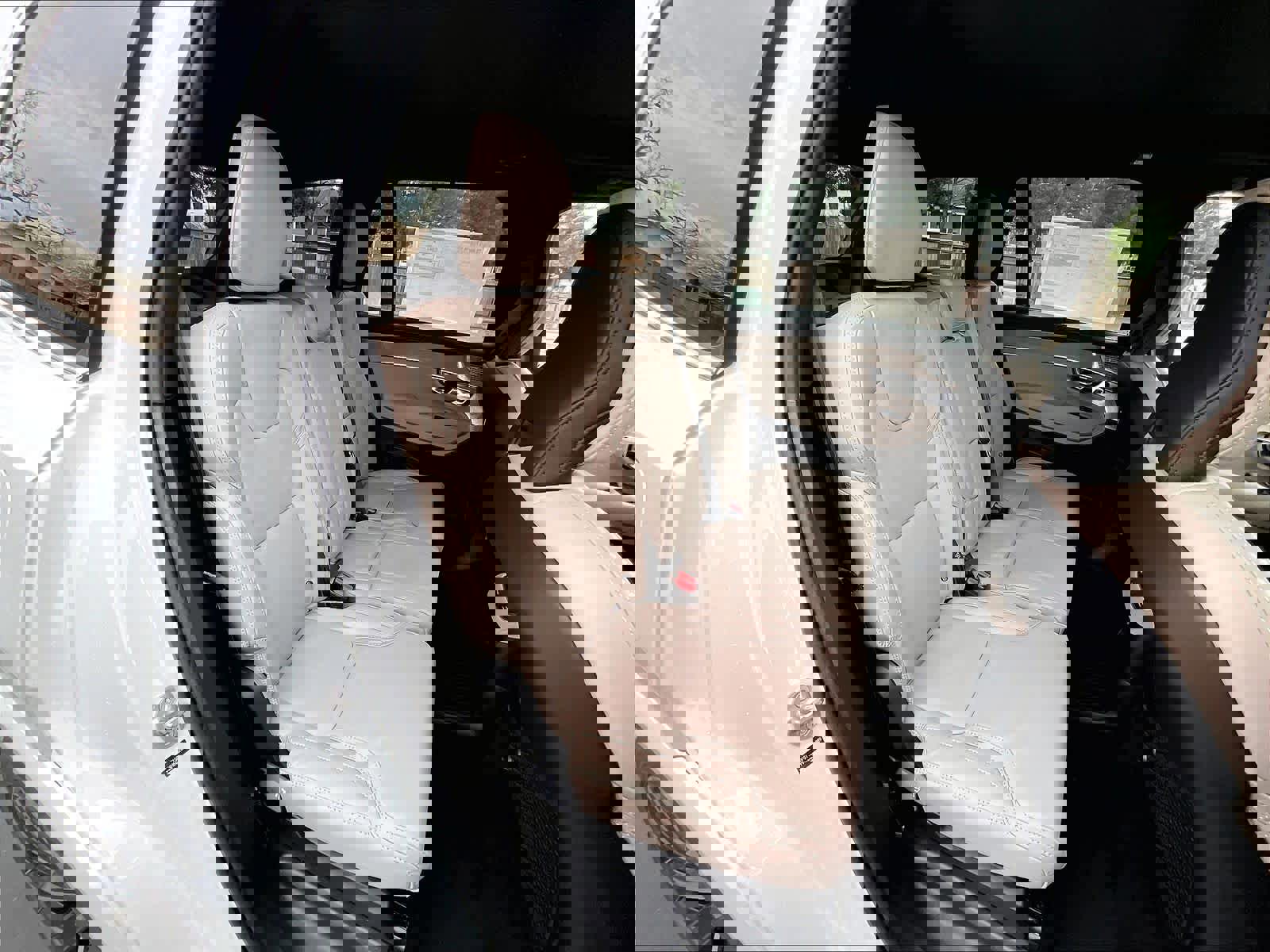 New 2026 Volvo XC90 T8 Ultra w/ Lounge Package image 27