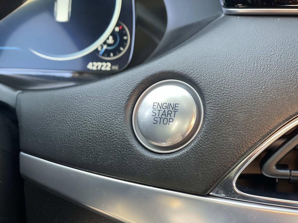 Used 2022 Hyundai Palisade Limited image 19