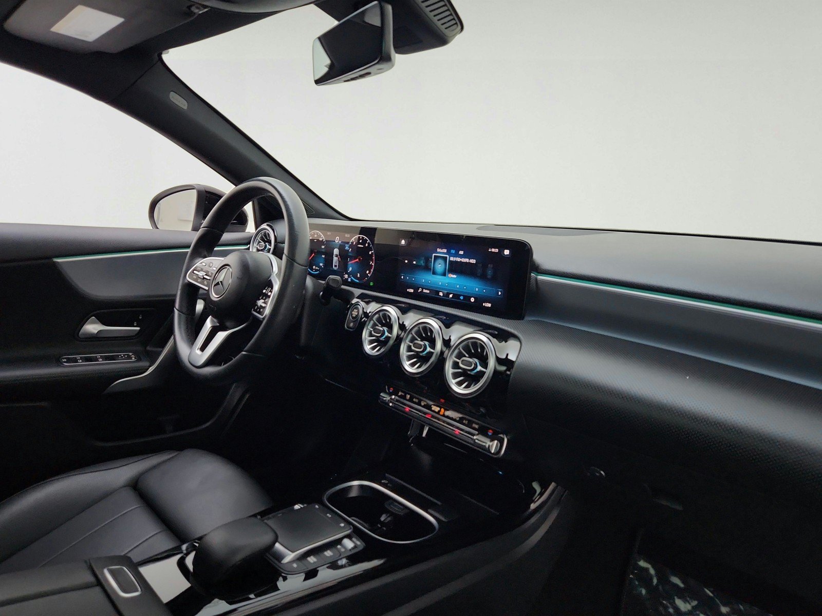 Certified 2022 Mercedes-Benz A 220 image 25