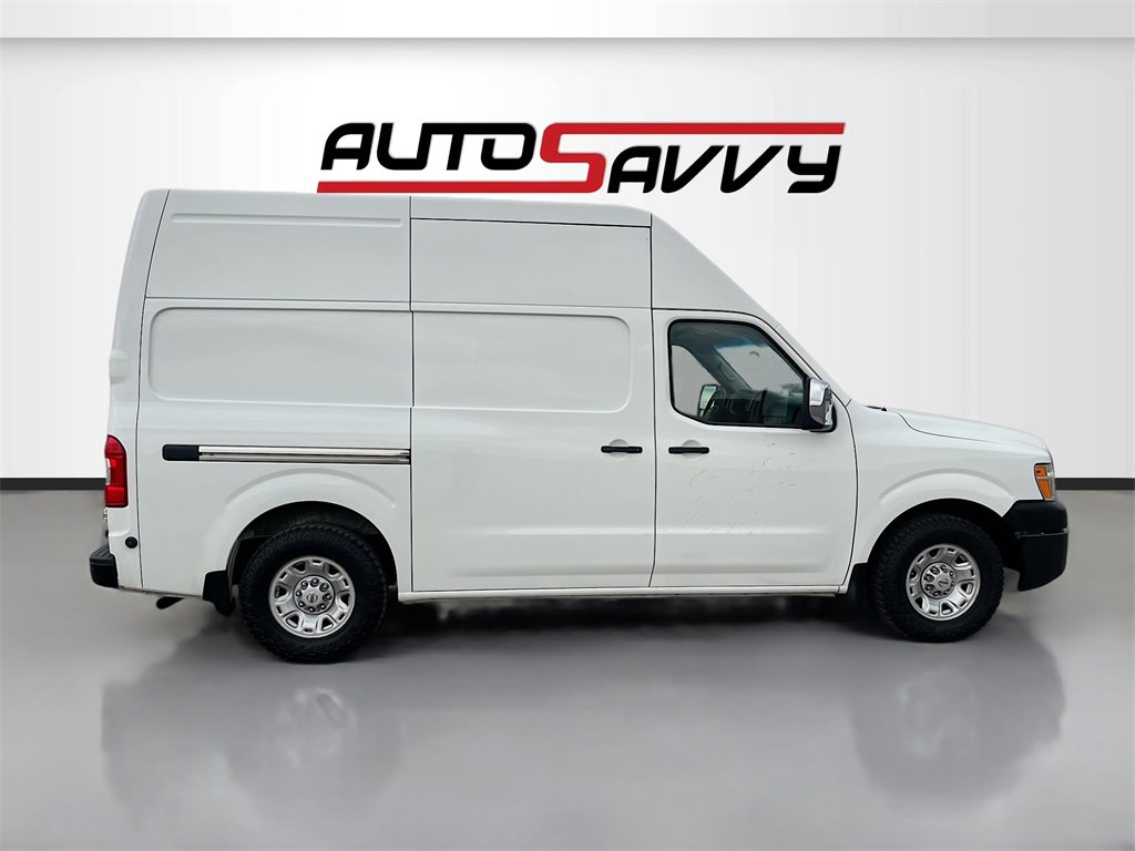 Used 2021 Nissan NV 2500 SV image 8