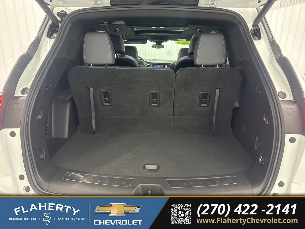 Used 2023 Buick Enclave Essence w/ Experience Buick Package image 17