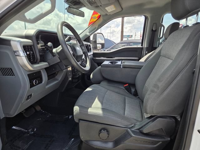 Used 2024 Ford F250 XL w/ STX Appearance Package AWD/4WD image 5